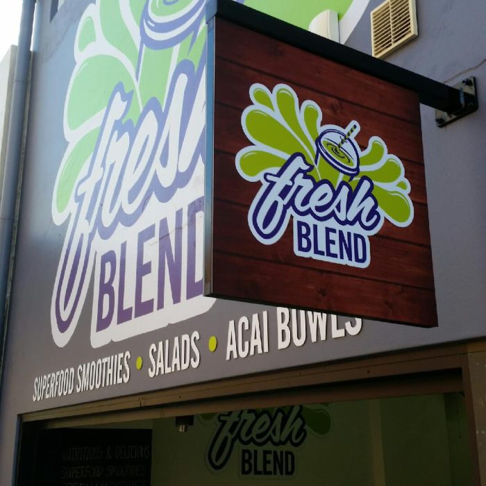 Fresh Blend juice bar and salad franchise opportunity great profits North Shore beach location in Sydney 6.jpg
