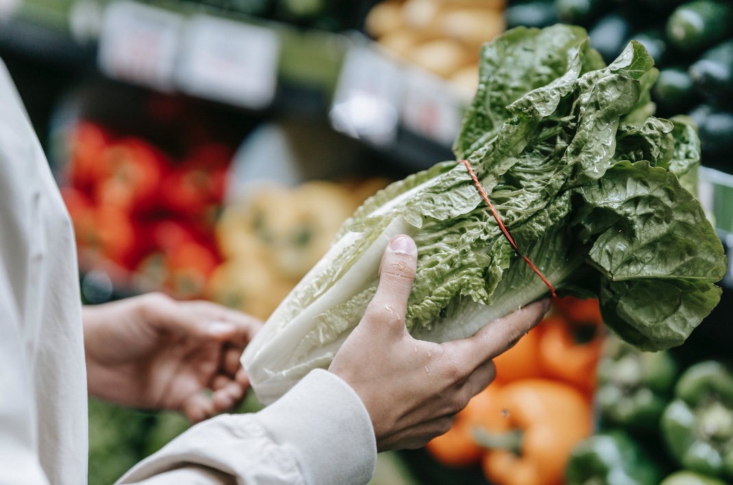 Supermarket with Grocery