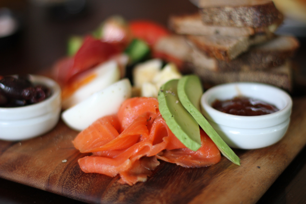 North West Cafe Great Position Excellent Fit Out and Good Lease