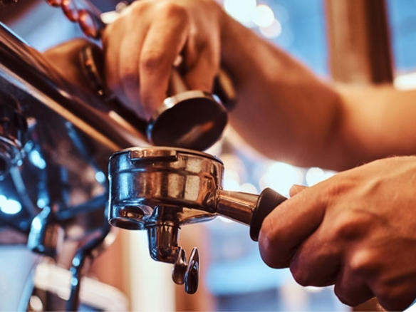 Excellent Position Cafe $25K  Weekly Takings Long Lease Top Fit Out