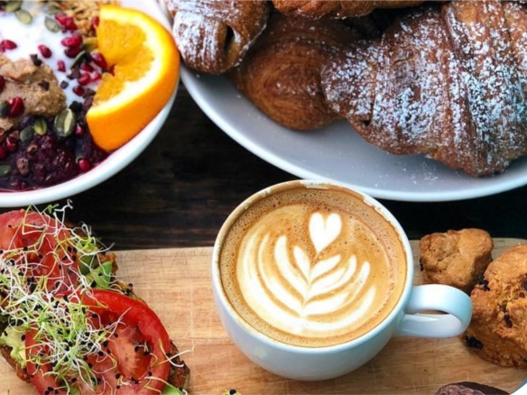 Thriving Cafe Prime Opportunity In the Heart Of All Sutherland Shire Sydney