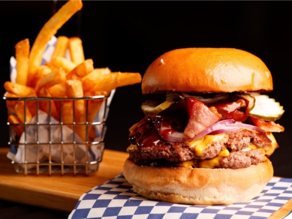 For Sale Good Opportunity Burger Bar Net Profit $ 120K Plus P.A